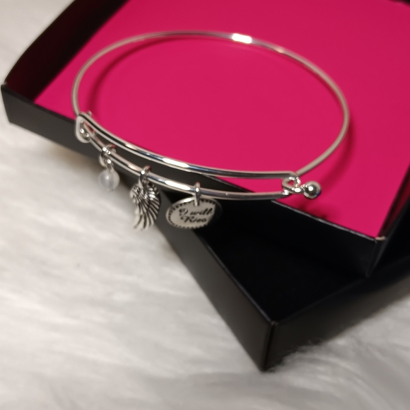 Bracelet - Picture 4 of 10